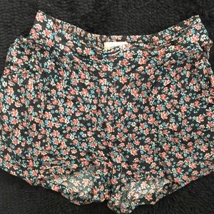 Flowy shorts